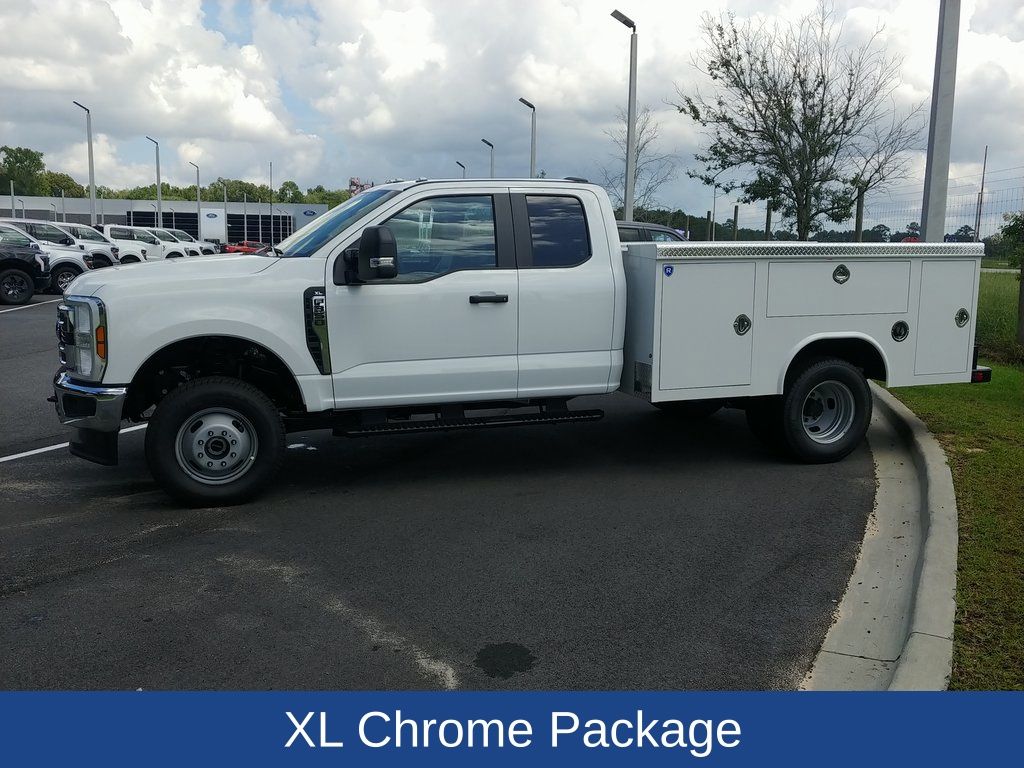 2024 Ford F-350 Super Duty XL