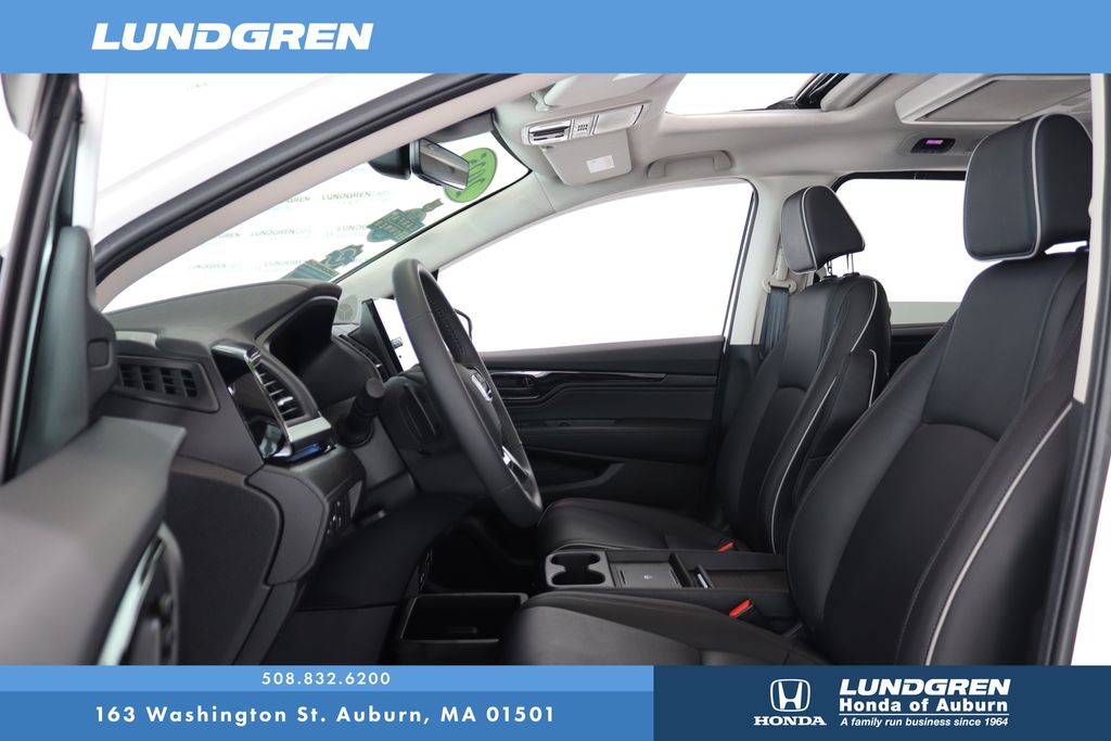 Used 2025 Honda Odyssey Van