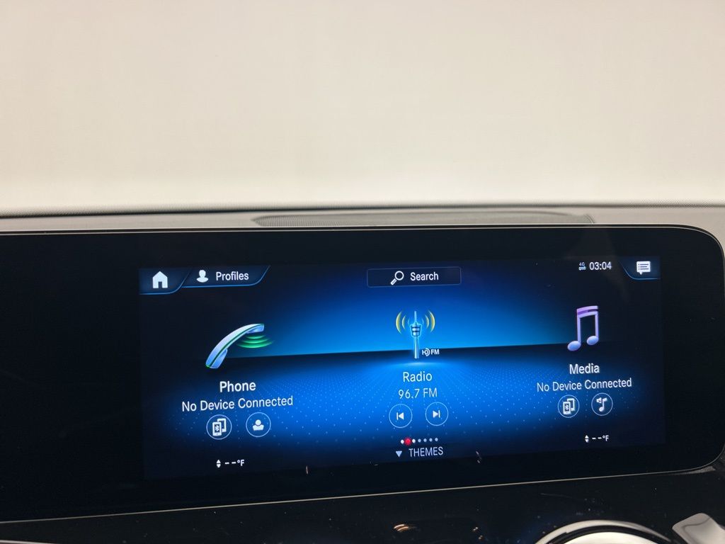 Thumbnail: 2023 Mercedes-Benz GLB - 17