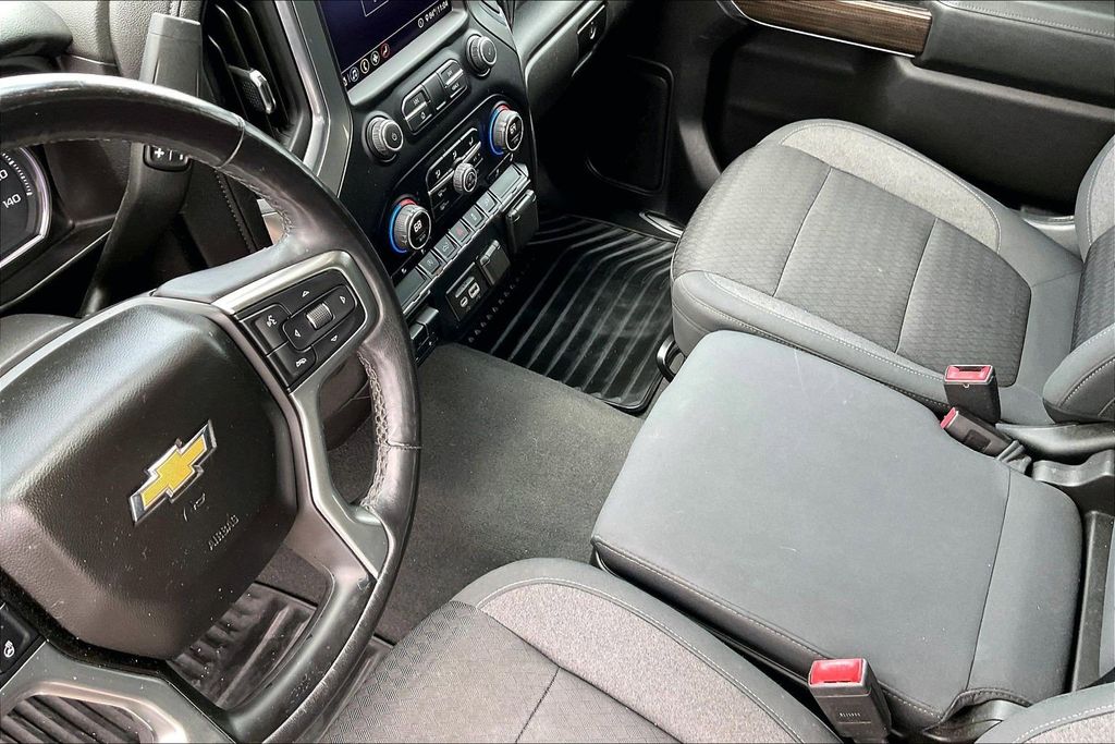 Used 2020 Chevrolet Silverado 1500 LT 4D Crew Cab