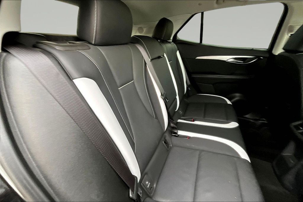 Used 2025 Buick Envision SUV