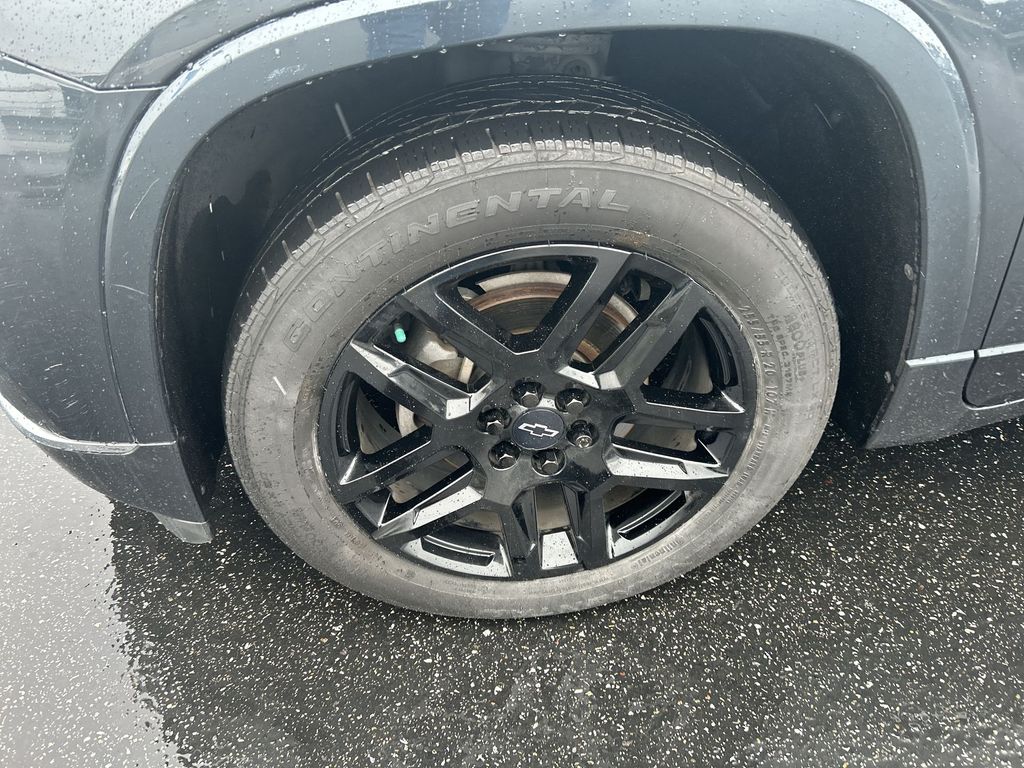 Thumbnail: 2020 Chevrolet Traverse - 10