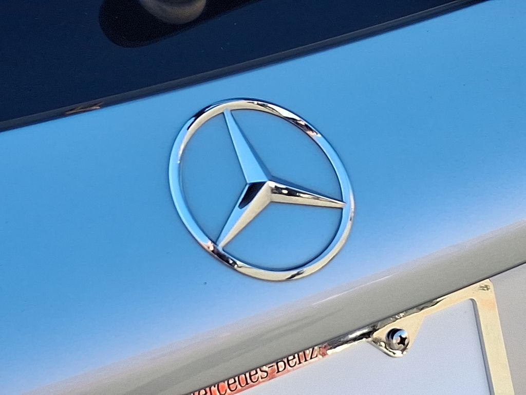 Thumbnail: 2021 Mercedes-Benz GLC - 28