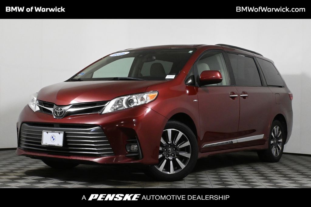 2019 Toyota Sienna XLE Premium -
                Warwick, RI