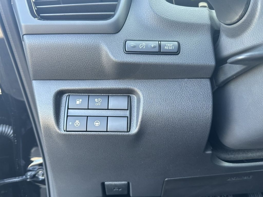 2025 Nissan Leaf SV Plus