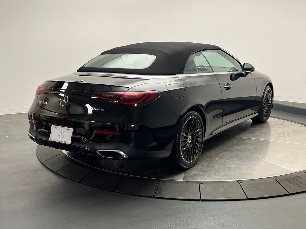 2025 Mercedes-Benz CLE 450 7