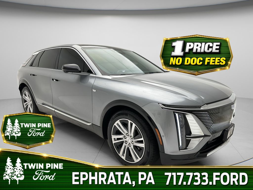 2024 Cadillac LYRIQ Tech AWD