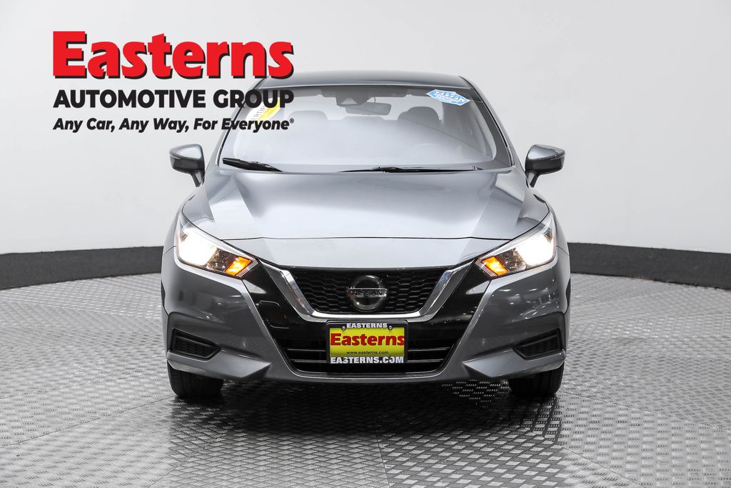 Used 2021 Gray Nissan 1.6 SV image 2