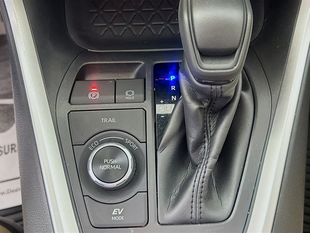 Used Car 2021 Toyota Rav4 Hybrid  Xle For Sale Under $25,000 In Austin, Texas