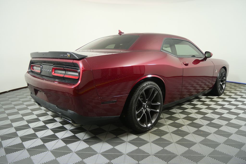 Thumbnail: 2021 Dodge Challenger - 3