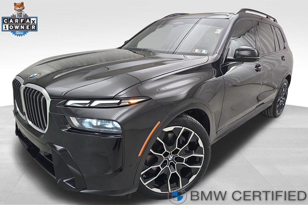 2025 BMW X7 xDrive40i's photo
