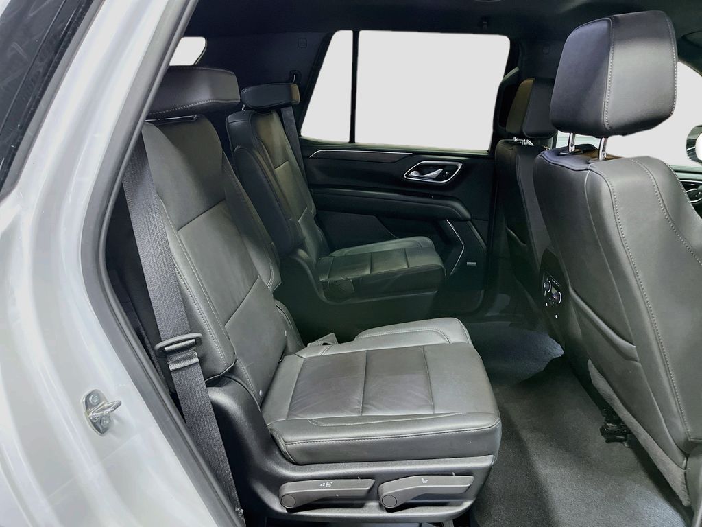 Used 2024 Summit White Chevrolet Z71 image 29