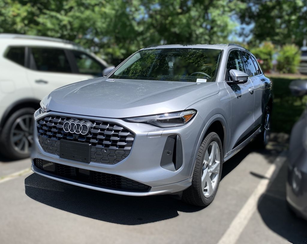 Thumbnail: 2026 Audi Q5 - 3