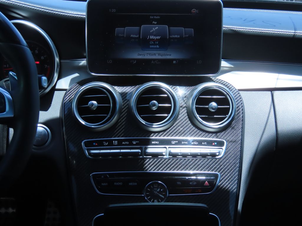 Thumbnail: 2017 Mercedes-Benz C-Class - 8