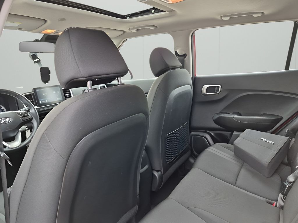 Used Car 2022 Hyundai Venue  Sel For Sale Under $20,000 In Austin, Texas