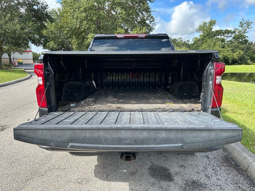 Thumbnail: 2023 Chevrolet Silverado 1500 - 10