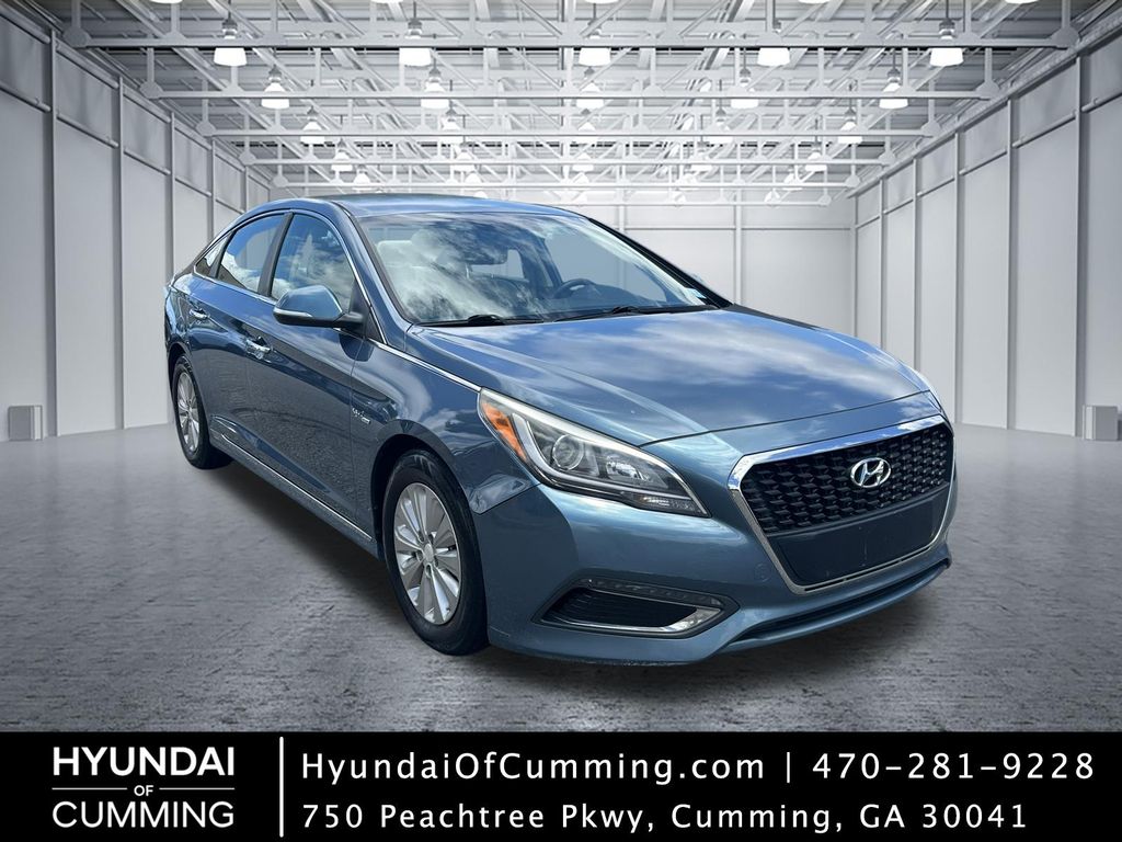 Gray (Graphite Blue Pearl) 2016 Hyundai Sonata Hybrid Sedan Front-Wheel Drive 6-Speed Automatic