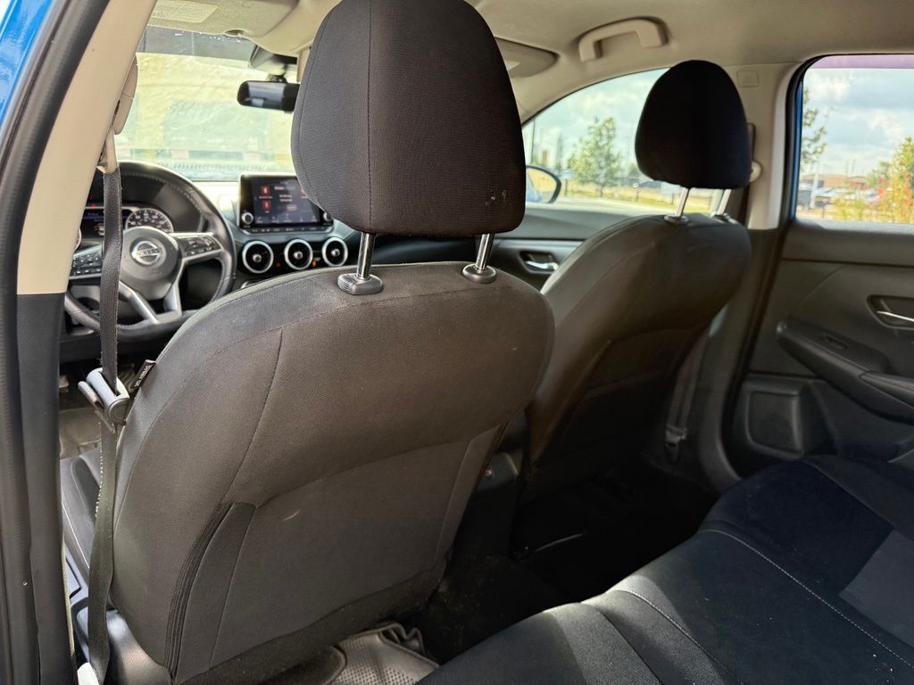 Thumbnail: 2021 Nissan Sentra - 9