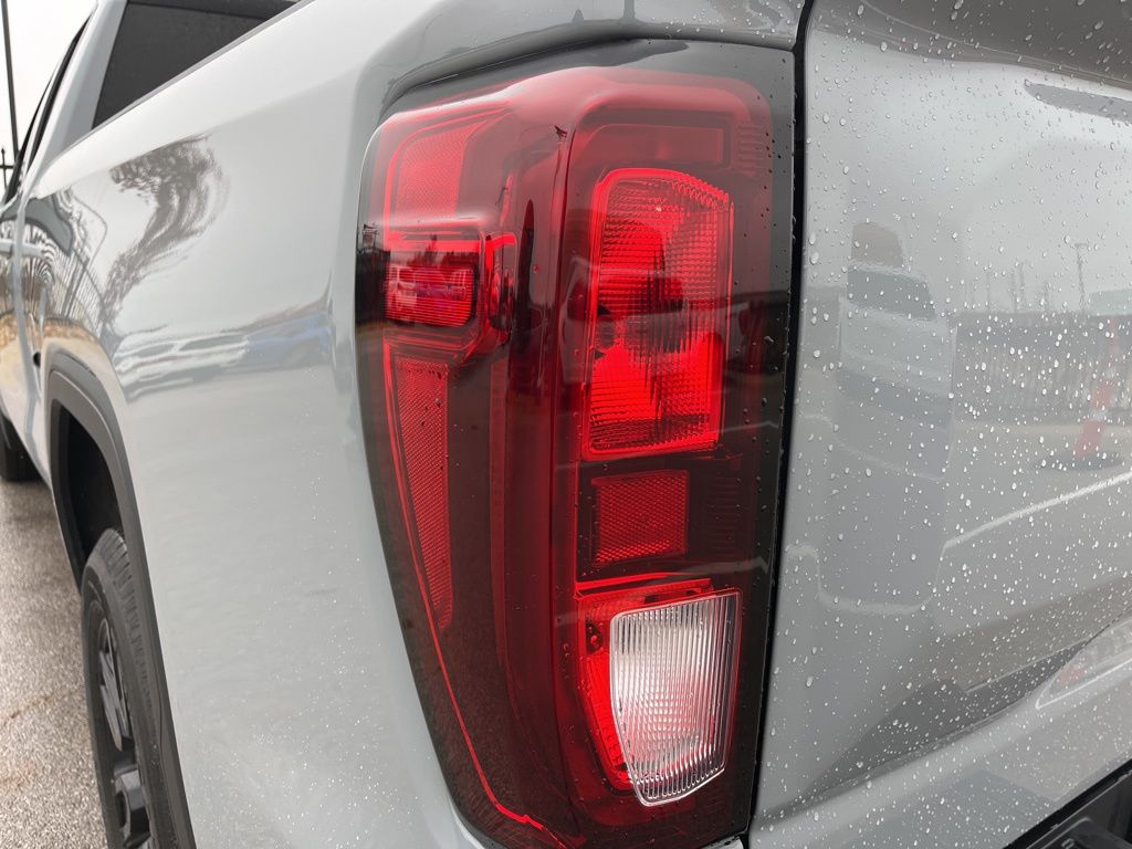 Thumbnail: 2024 GMC Sierra 1500 - 7