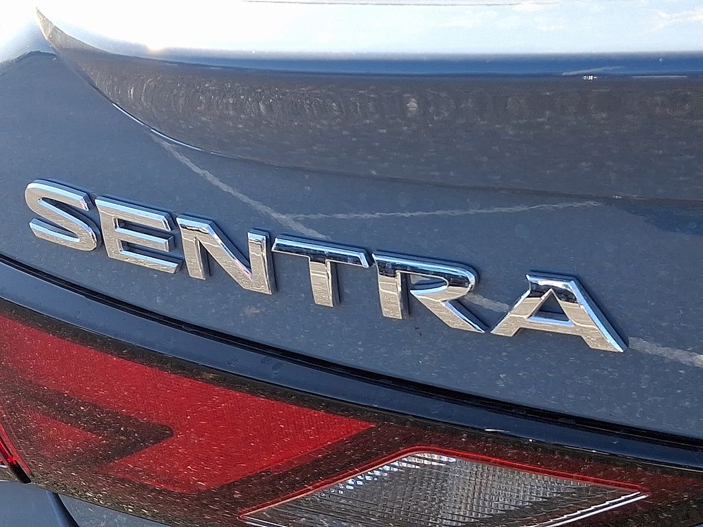 Thumbnail: 2025 Nissan Sentra - 5