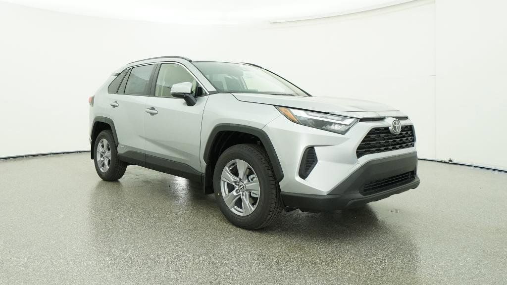 Thumbnail: 2025 Toyota RAV4 - 8