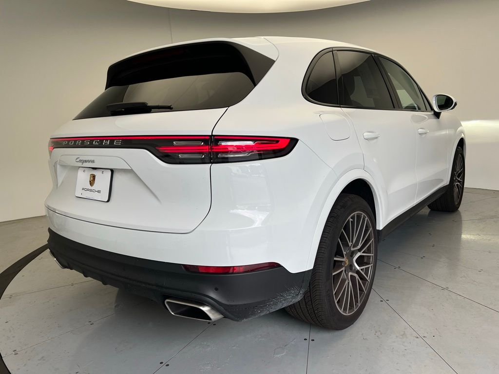 Thumbnail: 2023 Porsche Cayenne - 22