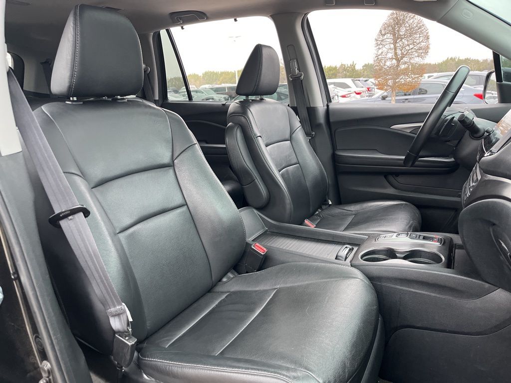 Thumbnail: 2022 Honda Pilot - 28