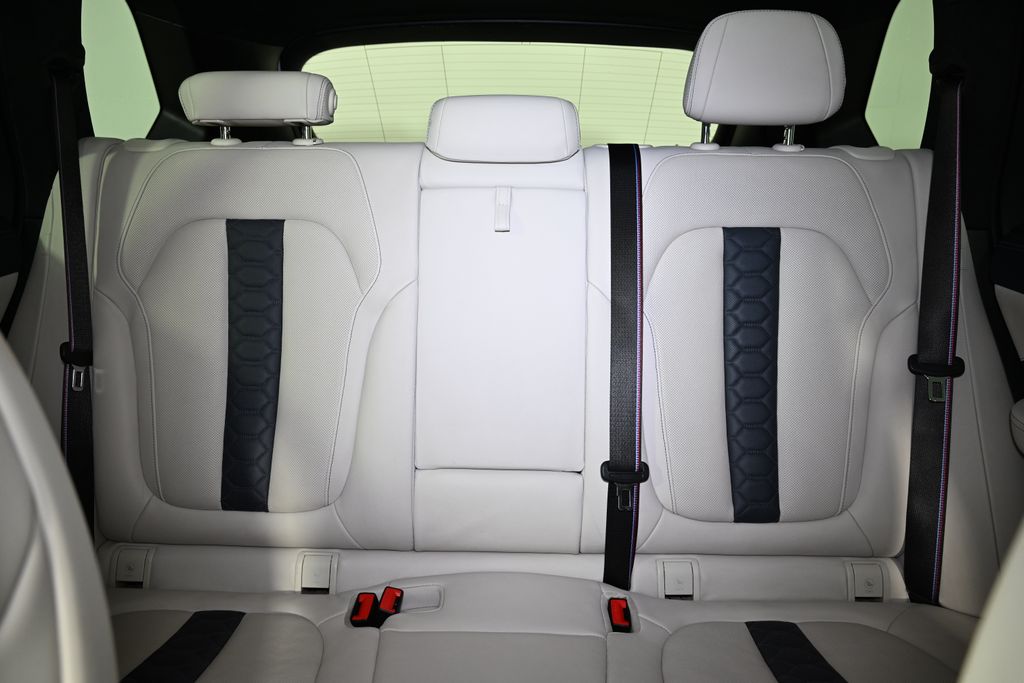 Thumbnail: 2023 BMW X5 - 26