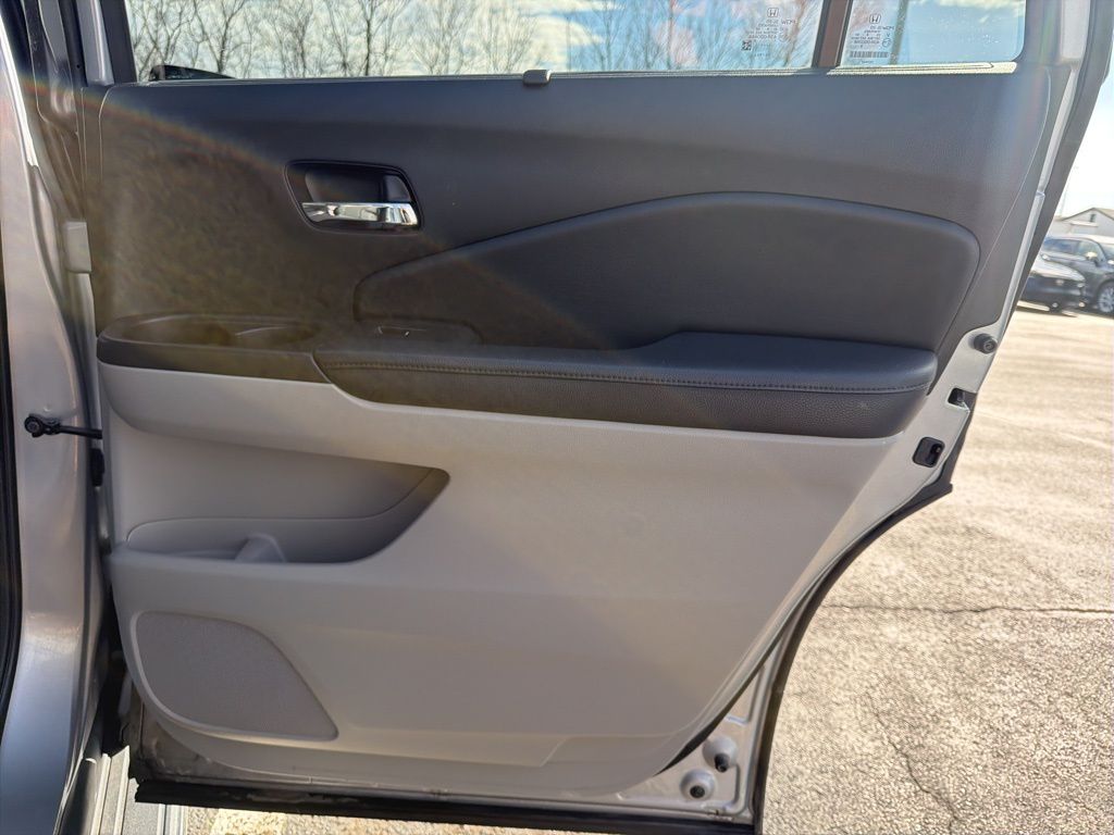 Thumbnail: 2019 Honda Pilot - 24