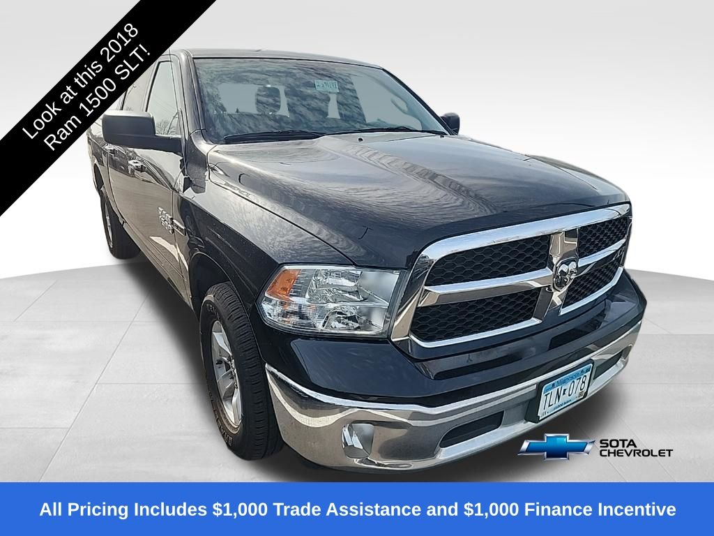 Brilliant Black Crystal Pearlcoat 2018 RAM 1500 SLT Crew Cab 4WD Pickup Truck Four-Wheel Drive 8-Speed Automatic