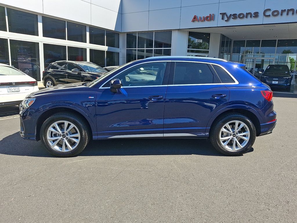 Thumbnail: 2025 Audi Q3 - 7