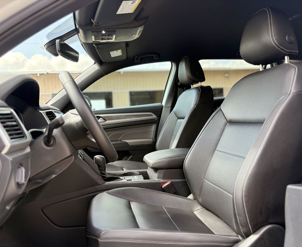 2023 Volkswagen Atlas Cross Sport 2.0T SE w/Technology White at Bayway Cadillac of The Woodlands