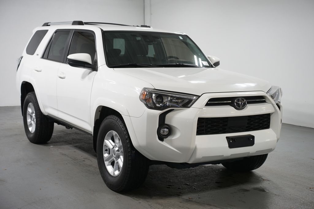 Thumbnail: 2022 Toyota 4Runner - 3