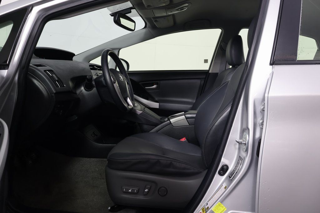 Thumbnail: 2012 Toyota Prius - 10