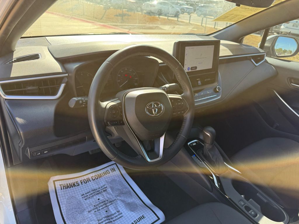 Thumbnail: 2023 Toyota Corolla - 12