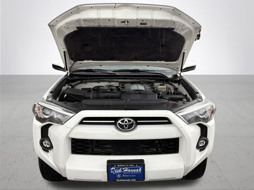 2022 Toyota 4Runner SR5