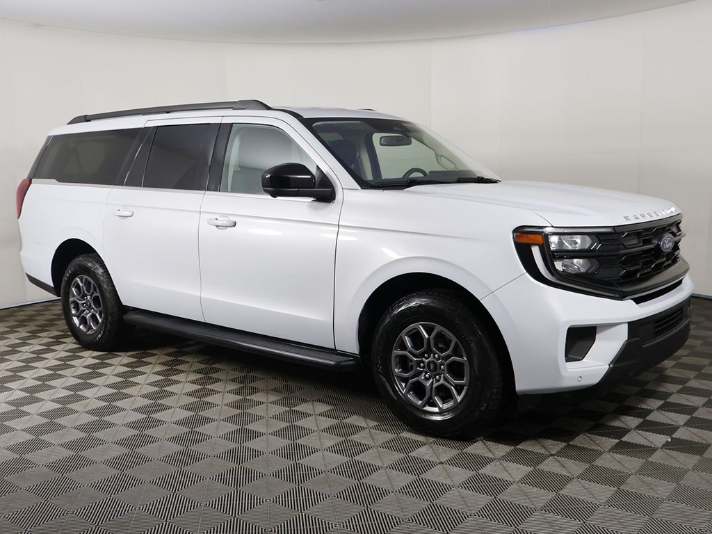 Used 2025 Silver Ford Active image 19