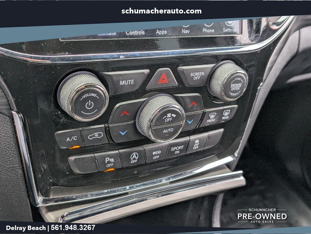 used 2021 Jeep Grand Cherokee car, priced at $16,498