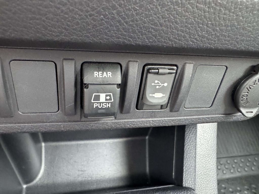Used 2018 Toyota Tacoma Truck