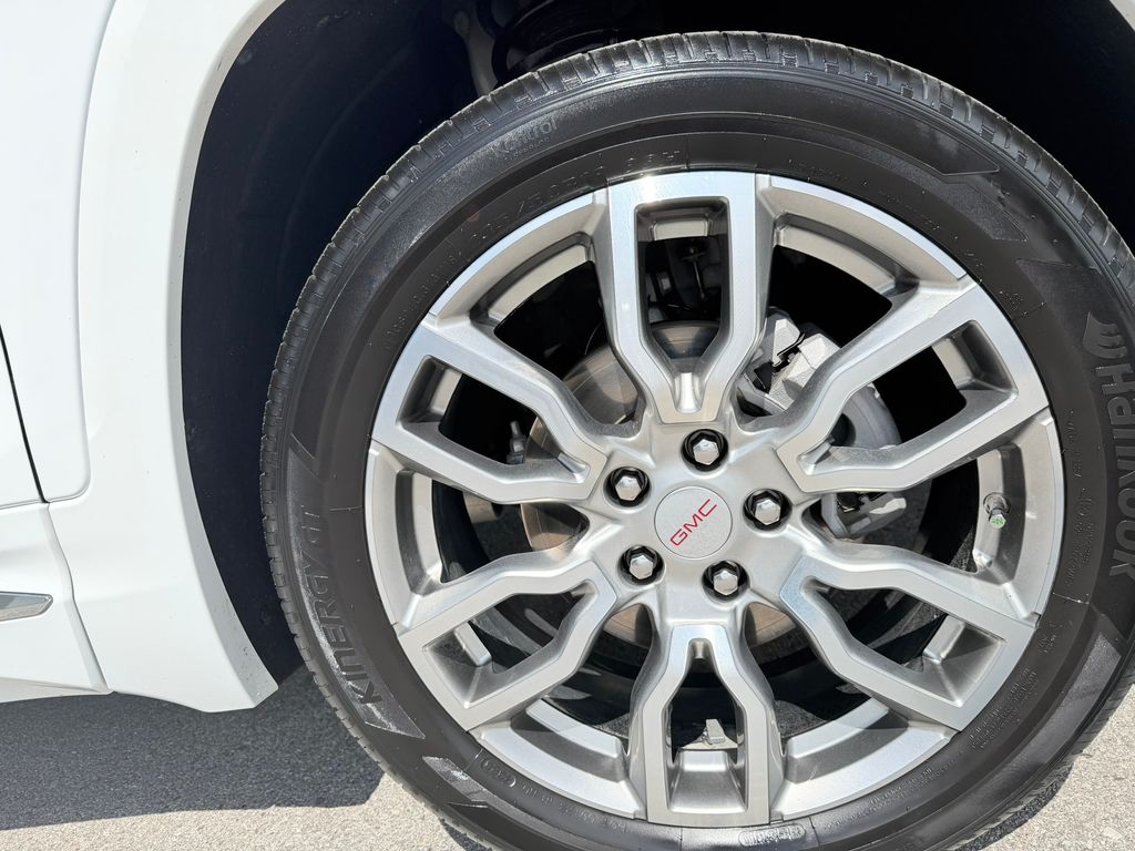 Used 2024 GMC Terrain SUV
