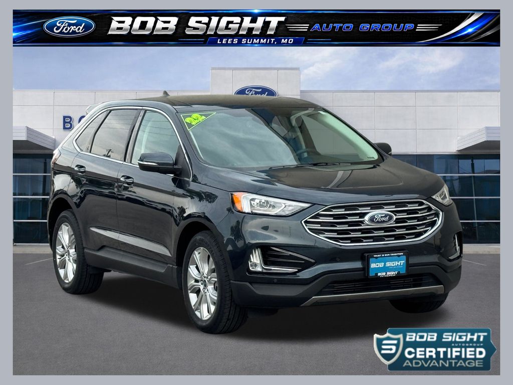 2022 Ford Edge Titanium