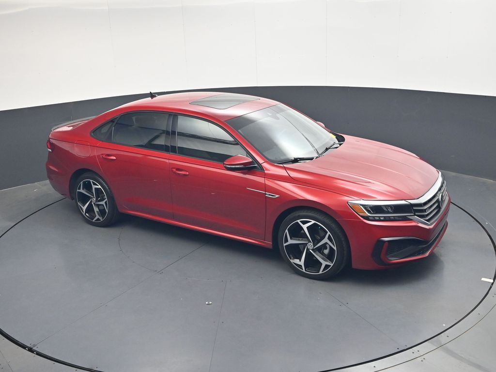 Used 2021  Volkswagen 2.0T R-Line image 23