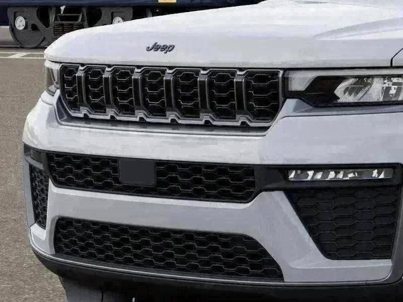 New 2026 Jeep Grand Cherokee SUV