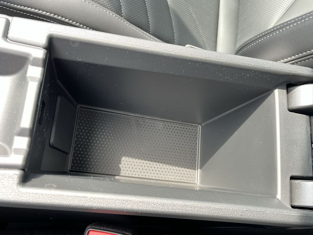 Thumbnail: 2025 BMW 2 Series - 21