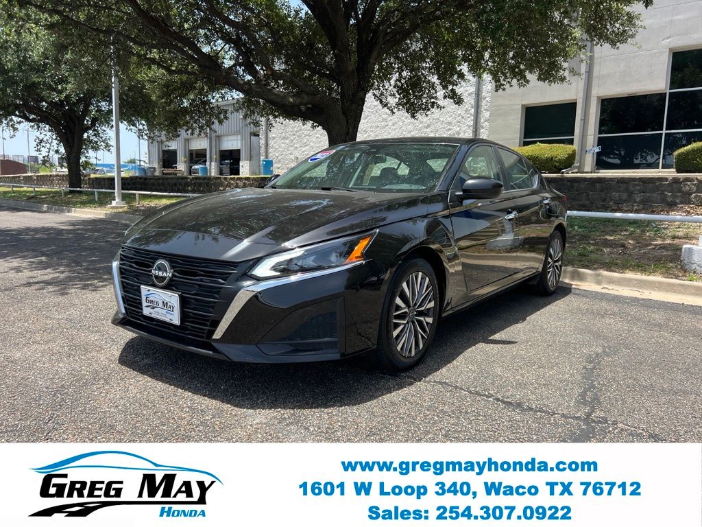2023 Nissan Altima 2.5 SV - 2