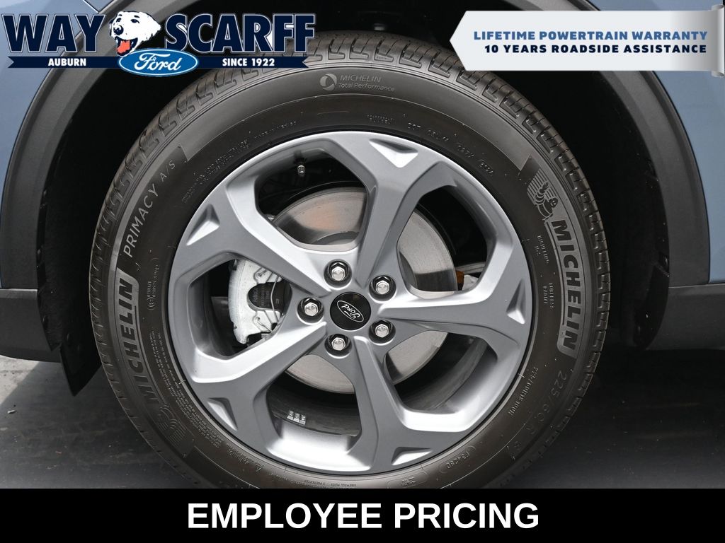 2025 Ford Escape ST-Line