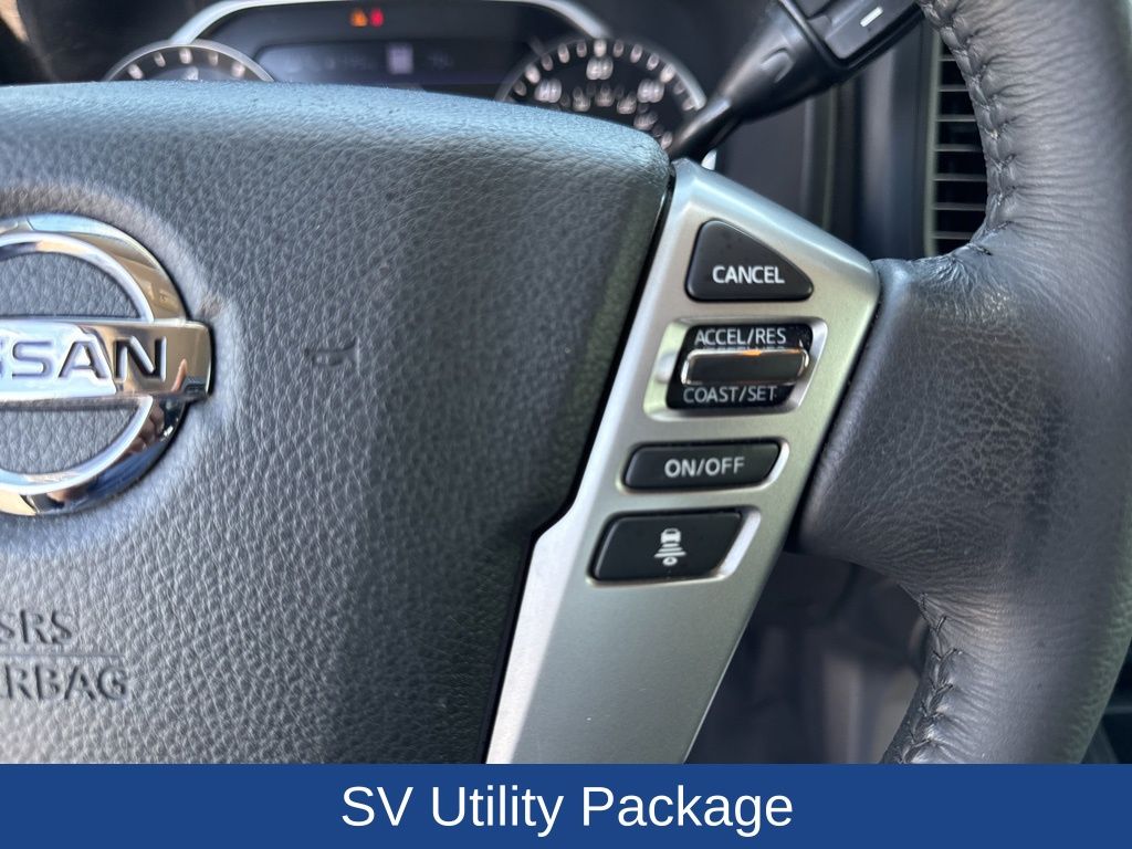 2022 Nissan Titan SV