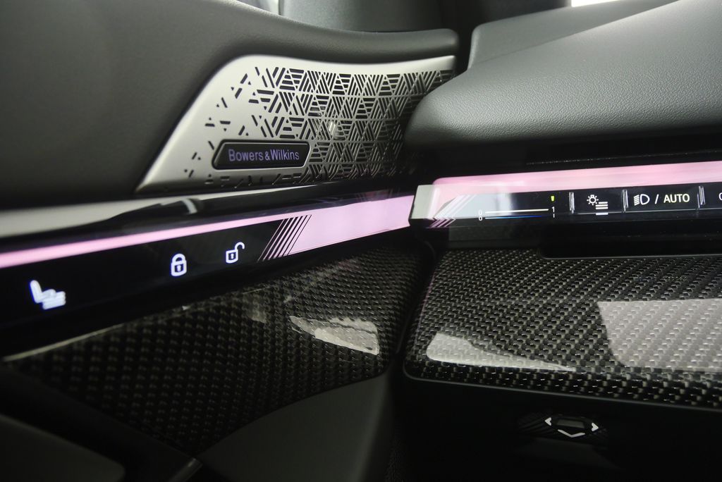 Thumbnail: 2026 BMW 5 Series - 20