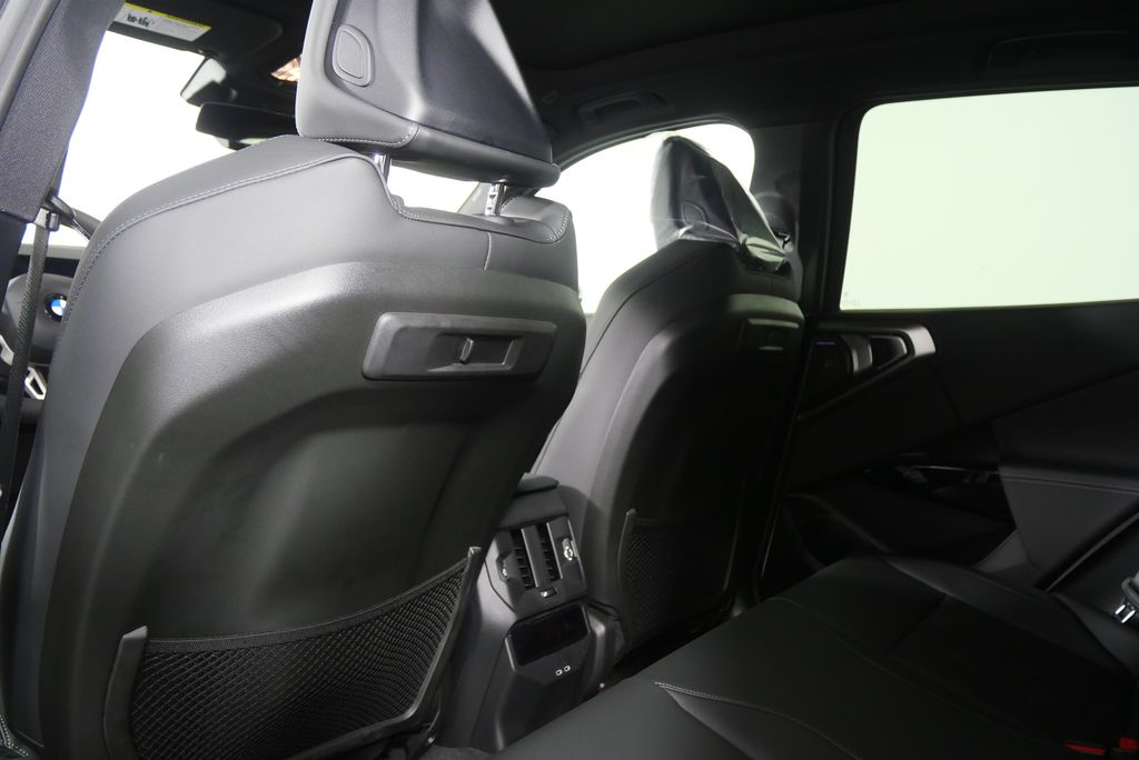 Thumbnail: 2026 BMW X3 - 17