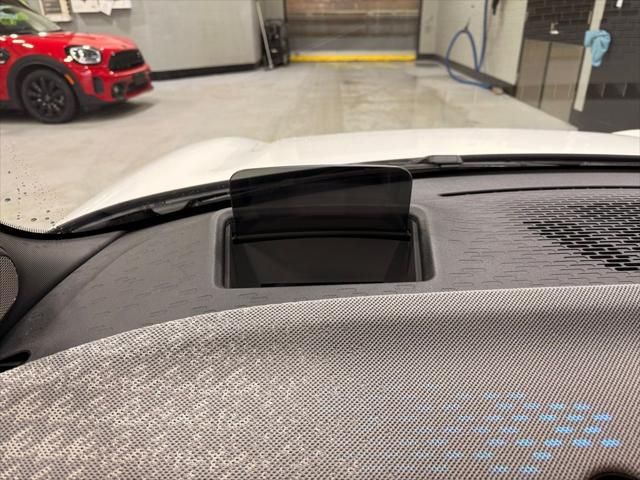 Thumbnail: 2026 MINI Cooper - 15